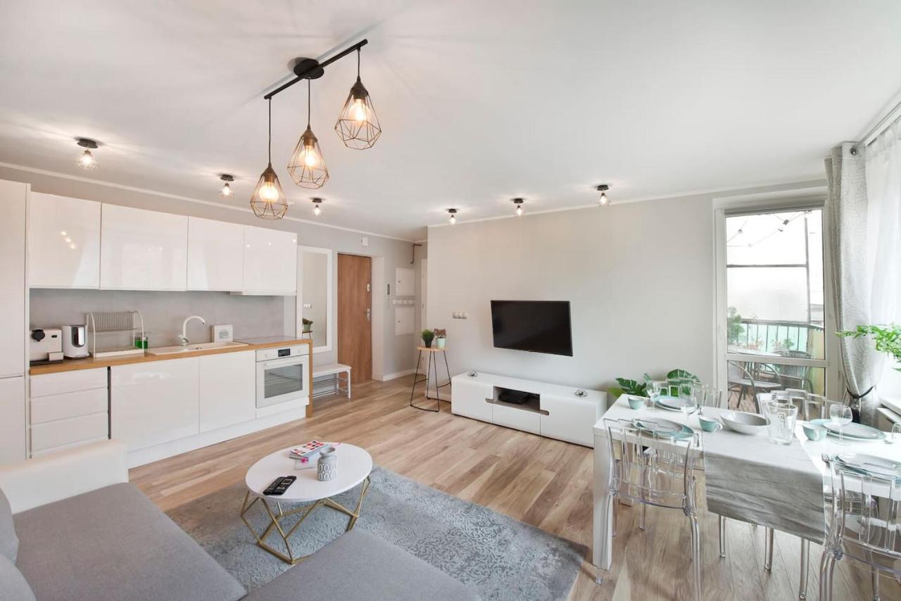 Stay Hip In Vibrant Centrally Located Apartment In Old Town Gdansk Bagian luar foto