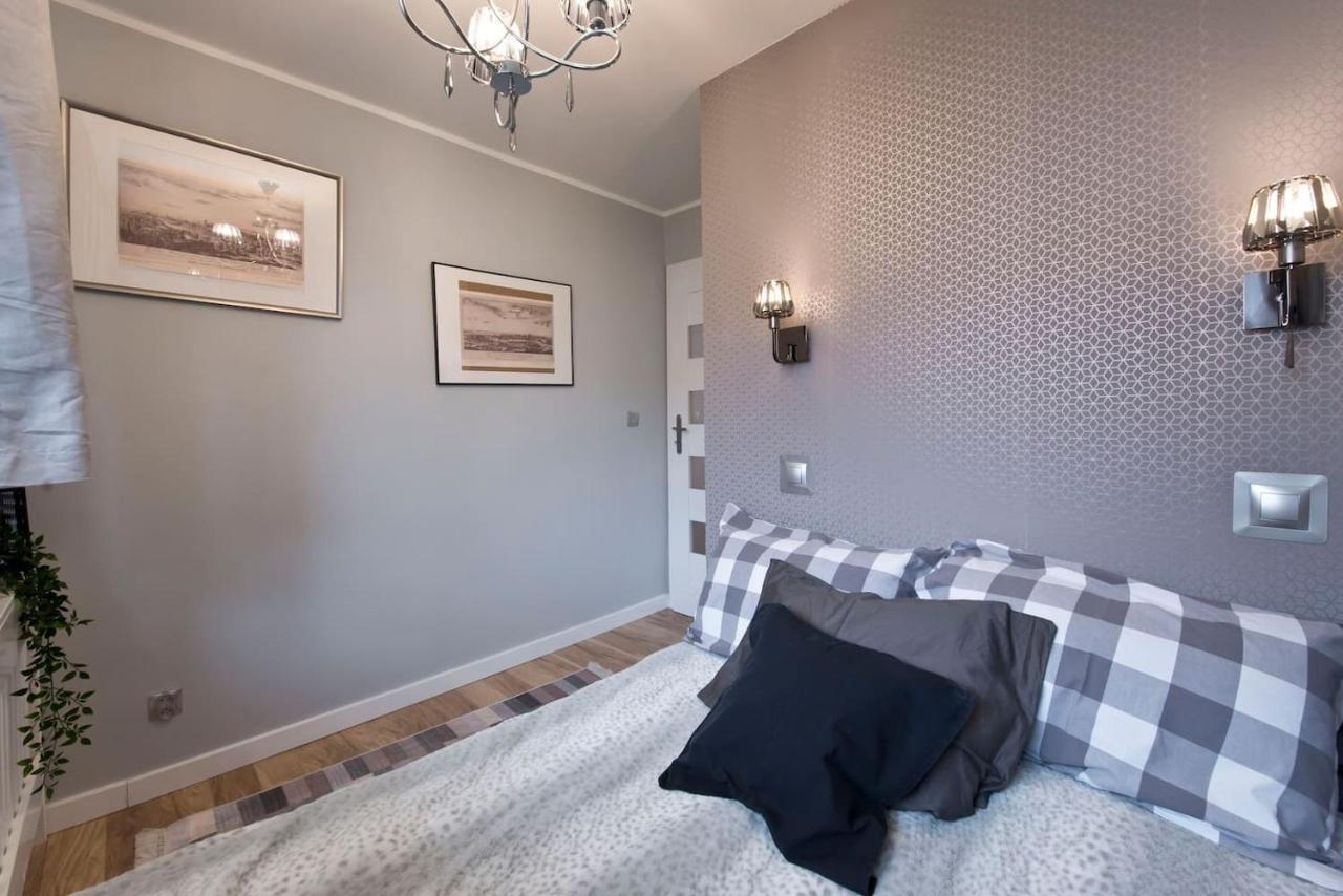 Stay Hip In Vibrant Centrally Located Apartment In Old Town Gdansk Bagian luar foto