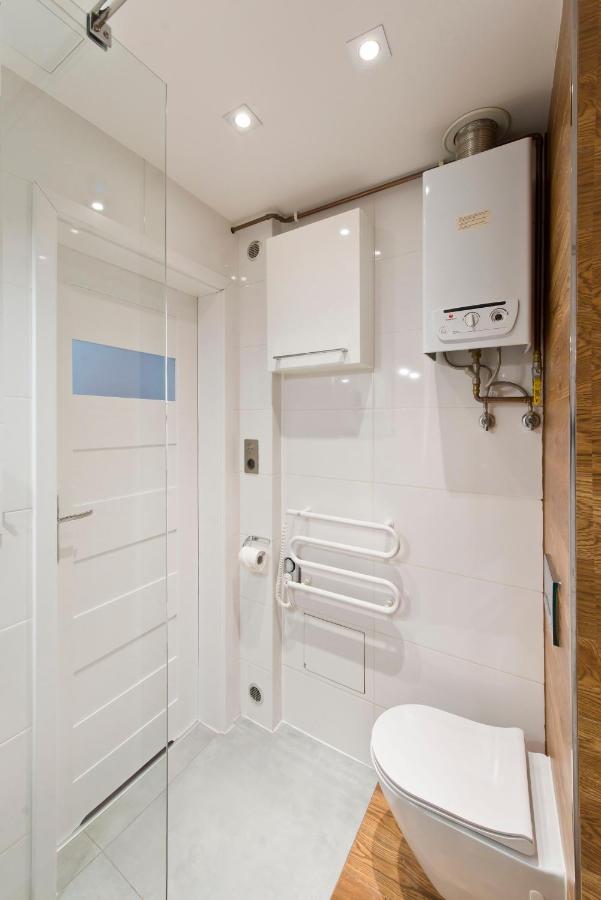 Stay Hip In Vibrant Centrally Located Apartment In Old Town Gdansk Bagian luar foto
